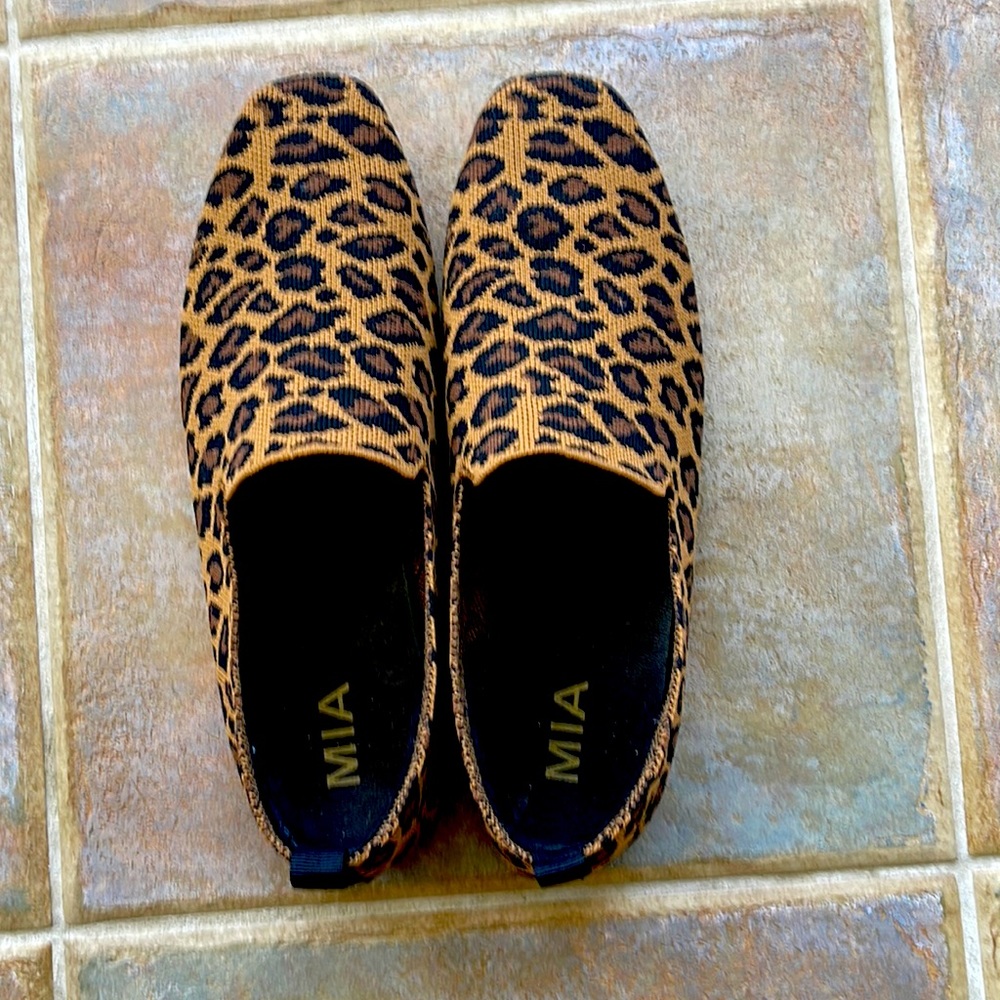 MIA Slip on leopard print flats.